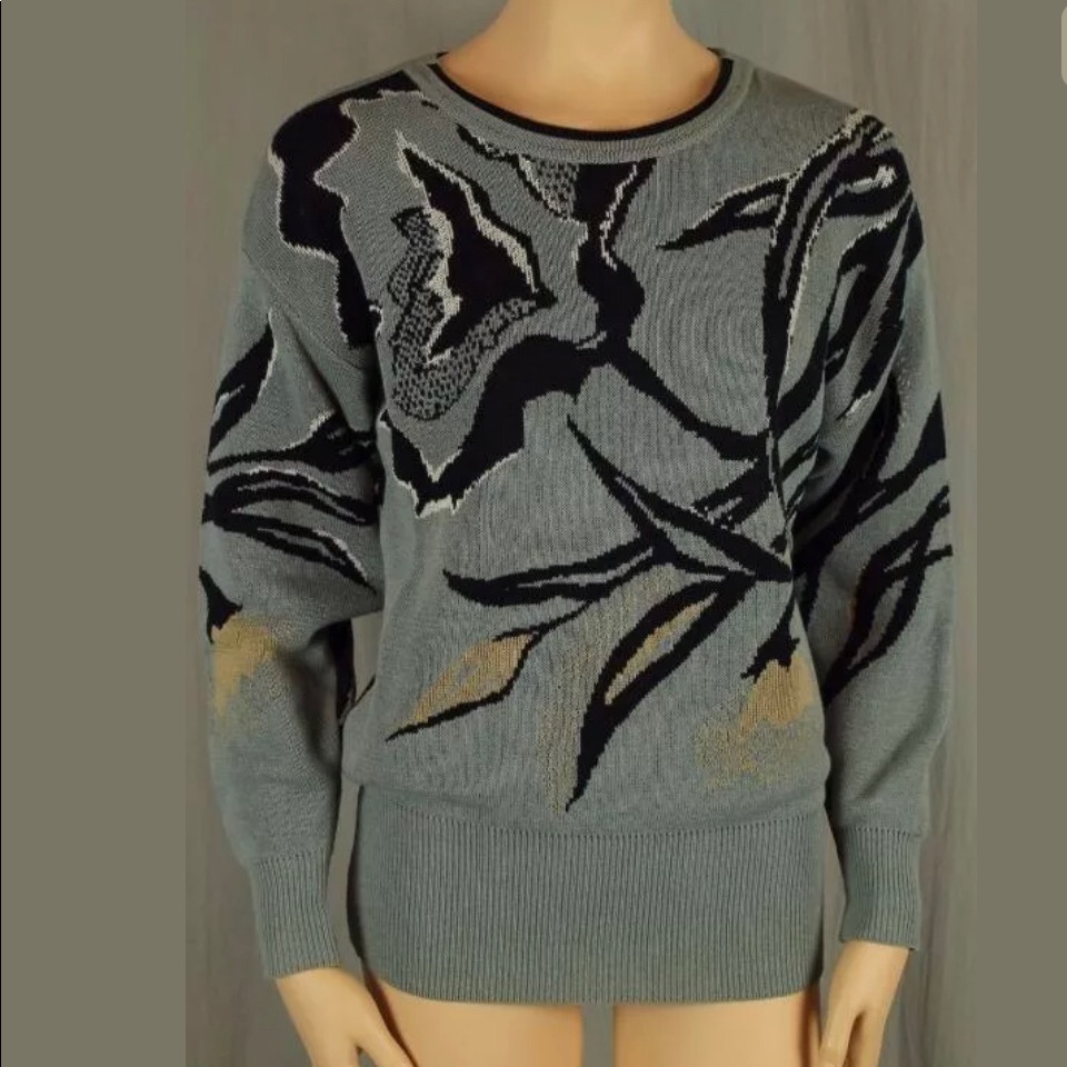 Escada Designer Gray Blue Lilly Knit Pullover